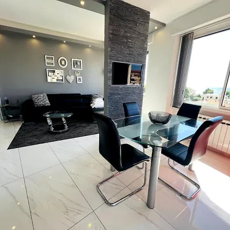 Apartman Angelique - *